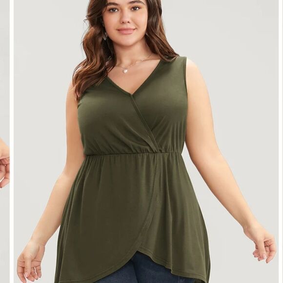 NWT BloomChic black wrap top 22/3X - Picture 2 of 10